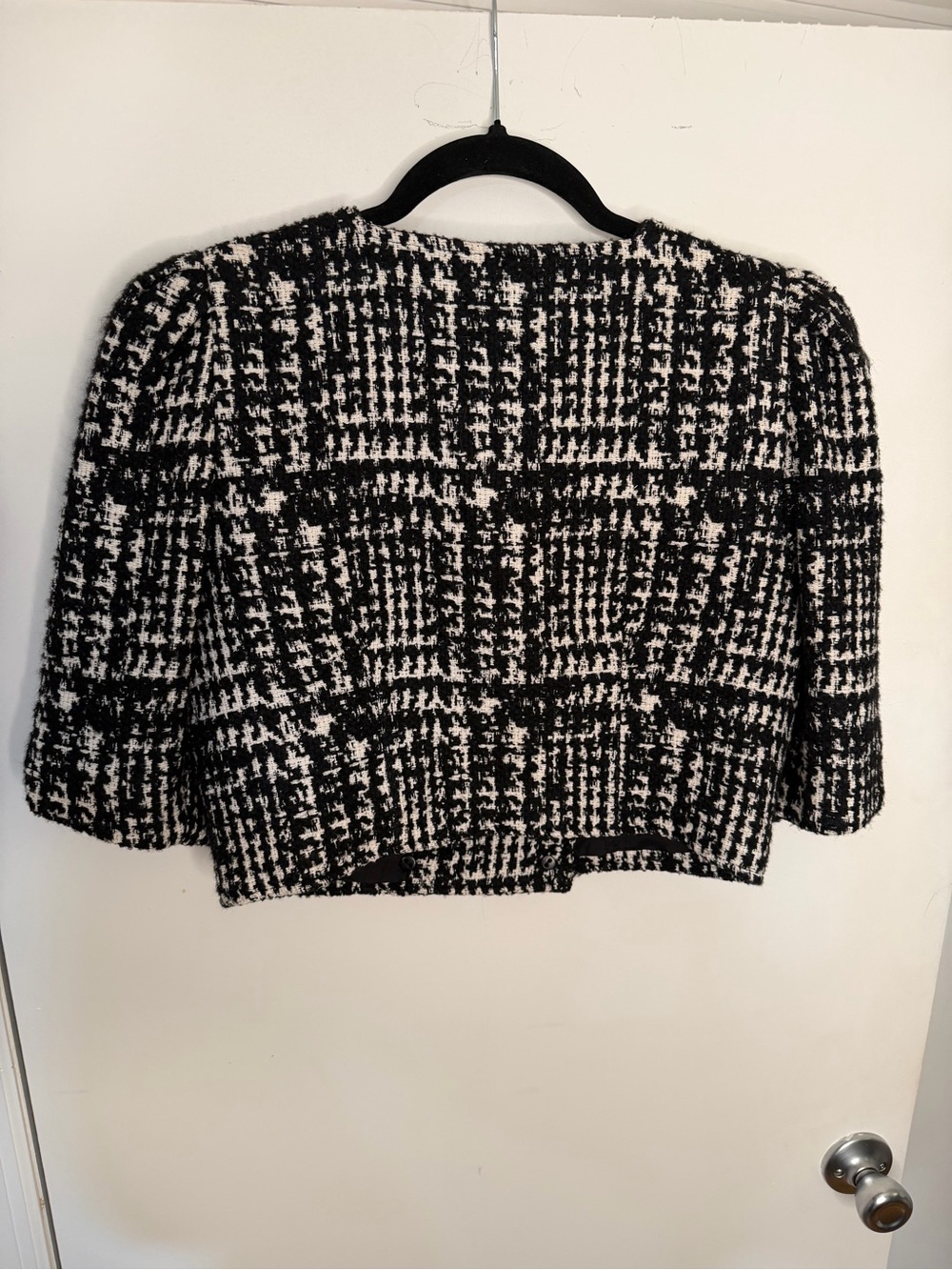 Smythe Black and White Cropped Tweed Blazer with Gold Buttons - Picture 4 of 4
